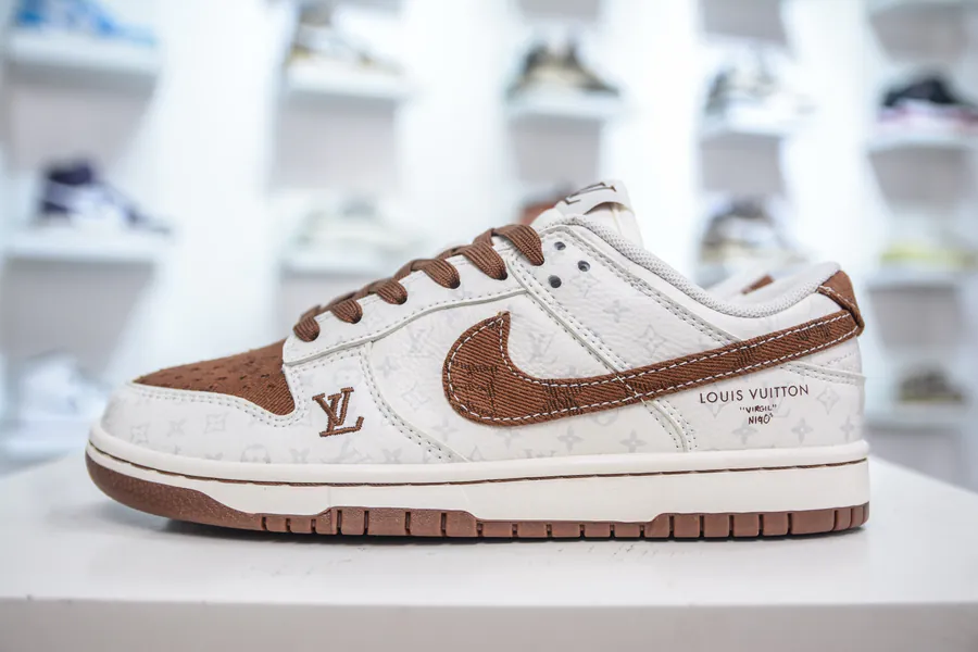 SB Dunk Low x Louis Vuitton Collaboration White Brown