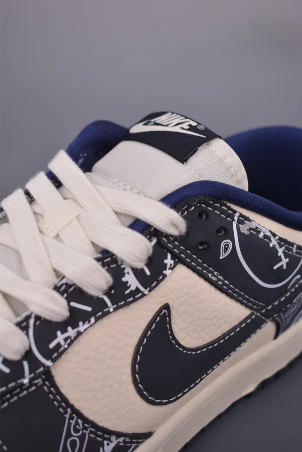 Nike SB Dunk Low Koko Collaboration
