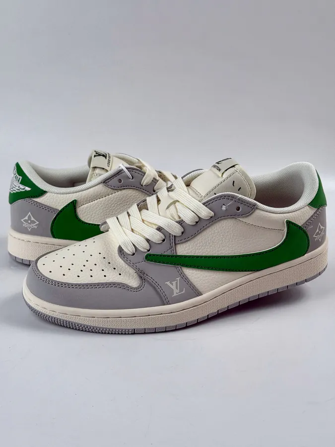 Travis Scott x Air 1 Low x Louis Vuitton OG Version