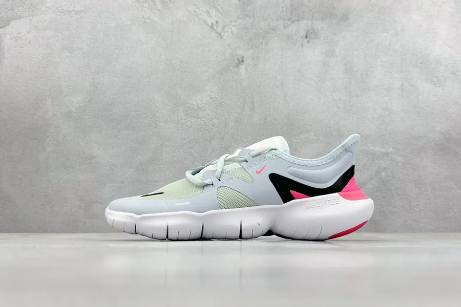 Nike Free RN 5.0 Lightweight Running Shoes with Original Design