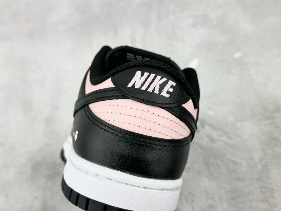 Nike Dunk Custom Fuji Sakura Black & Pink
