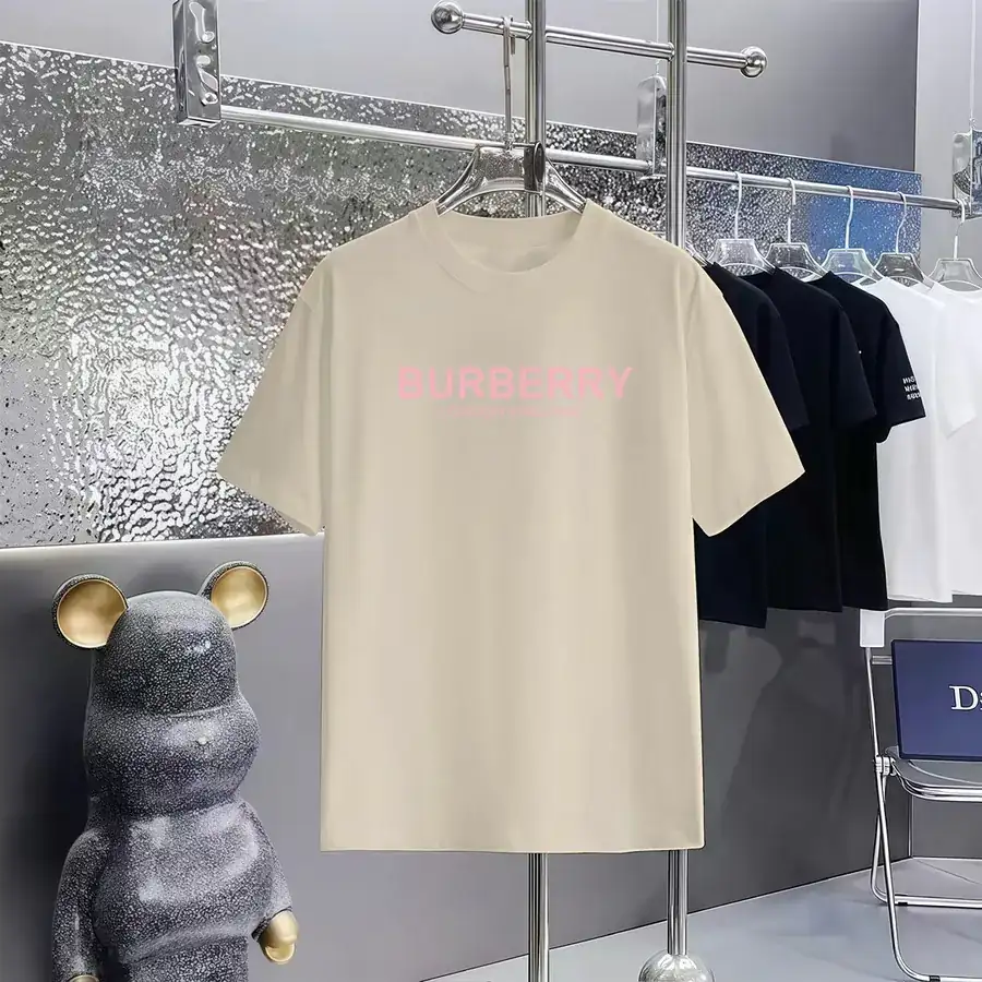 Burberry Print Round Neck Short Sleeve T Shirt