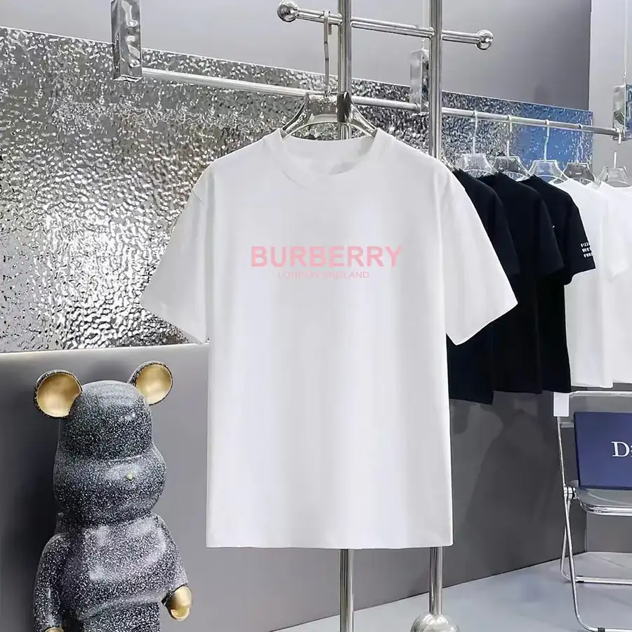 Burberry Print Round Neck Short Sleeve T Shirt