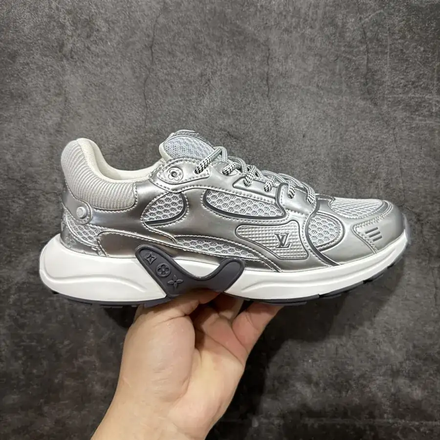 Louis Vuitton Olympia Leather Low Top Casual Shoes