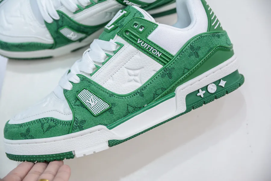 LV Trainer Premium Original Design