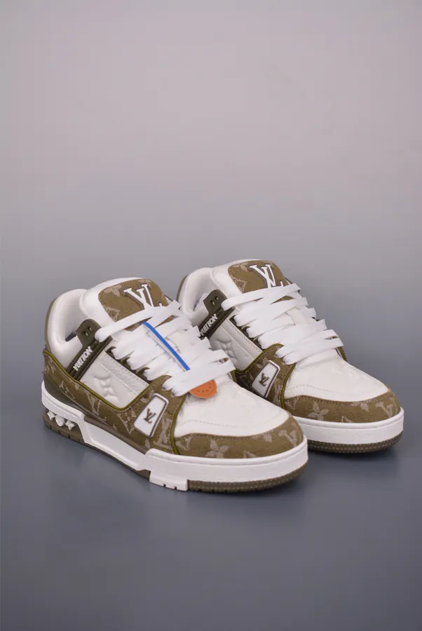LV 2021s Trainer Limited Collaboration