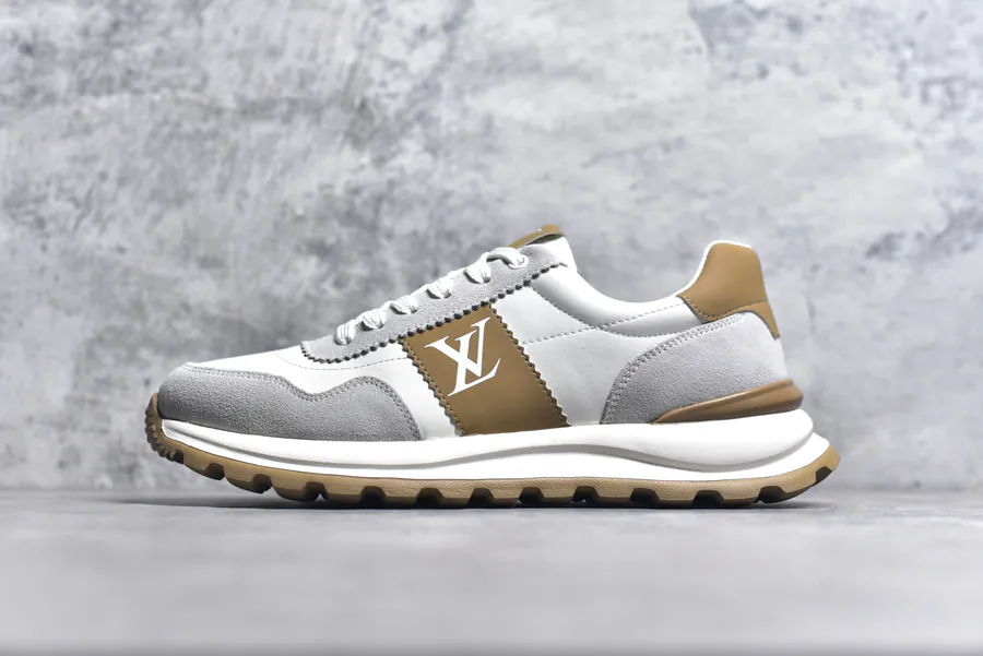Louis Vuitton 休闲文化运动板鞋