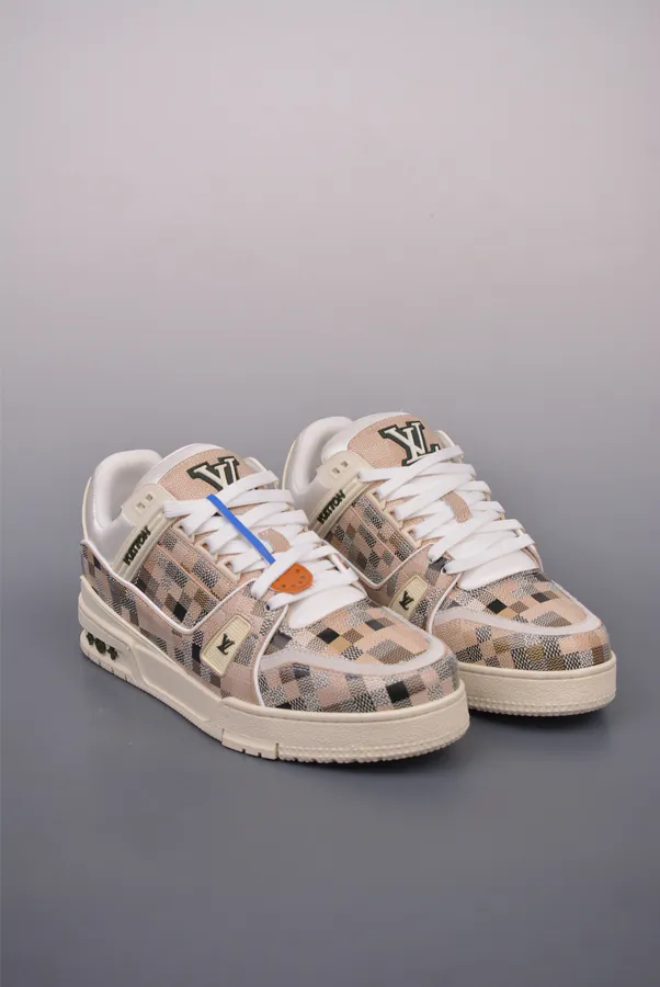 LV 2021s Trainer Limited Collaboration