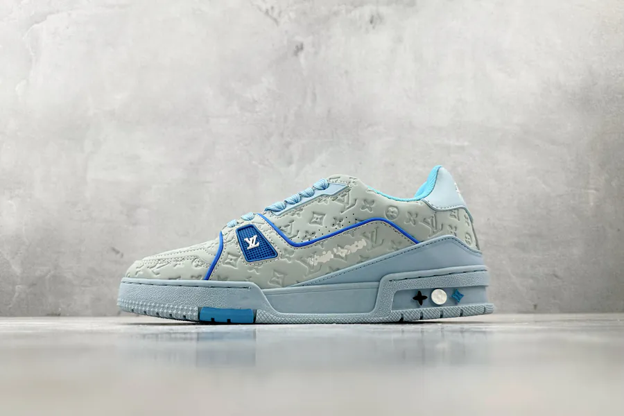 LV Tyler × LOUIS VUITTON Trainer in Blue