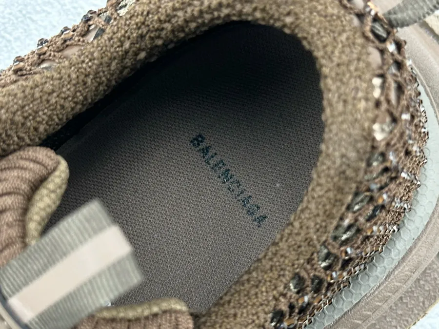BALenciaga 3XL Bucket Bag in Grained Calfskin