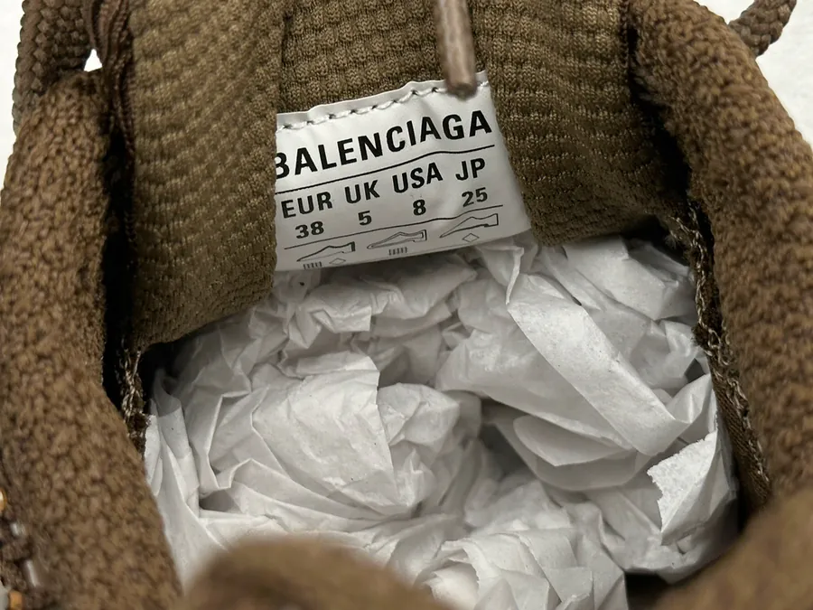 BALenciaga 3XL Bucket Bag in Grained Calfskin