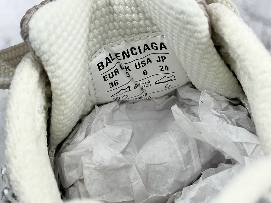 BALenciaga 3XL Bucket Bag Vintage Style