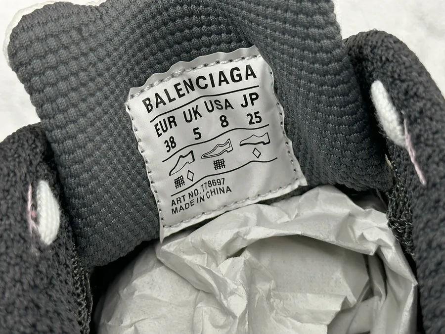Balenciaga 3XL Bucket Bag in White and Gray