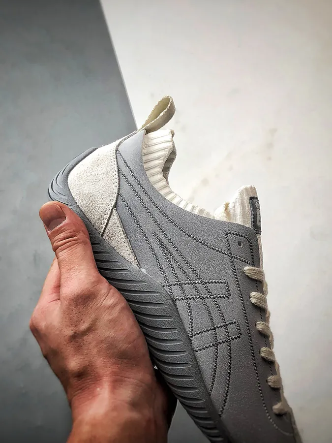 Onitsuka Tiger Sclaw Grey Low Top Lifestyle Sneaker
