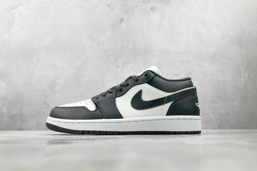 Air Jordan 1 Low in Gray and White