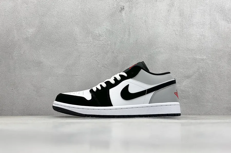 Air Jordan 1 Low Panda AJ1 Classic Streetwear Sneaker