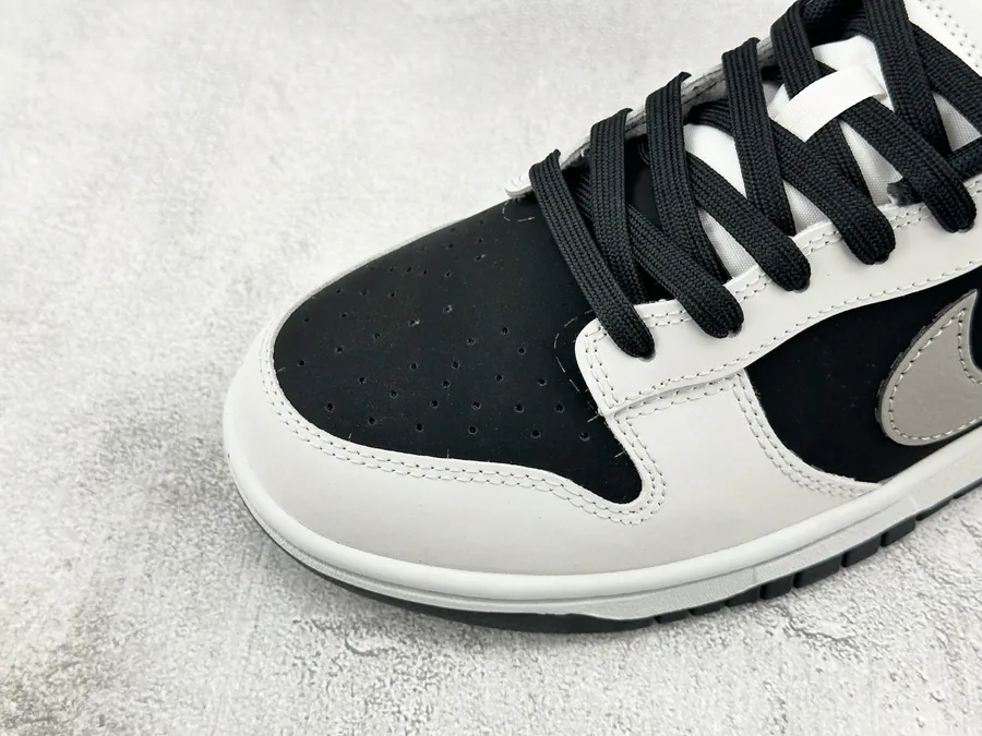 Nike Dunk Low in Fog Gray Black