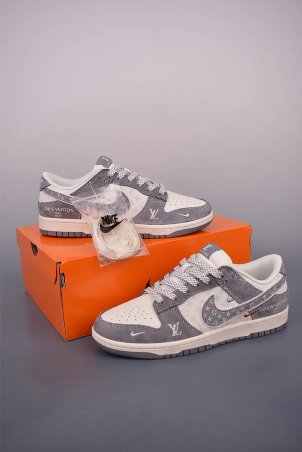 Nike SB Dunk Low LV Collaboration