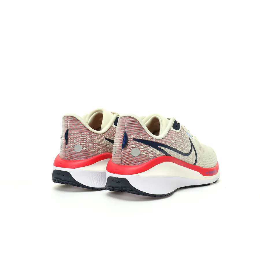 Nike Vomero 17 Sea Glass Midnight Navy Lightweight Running Shoes