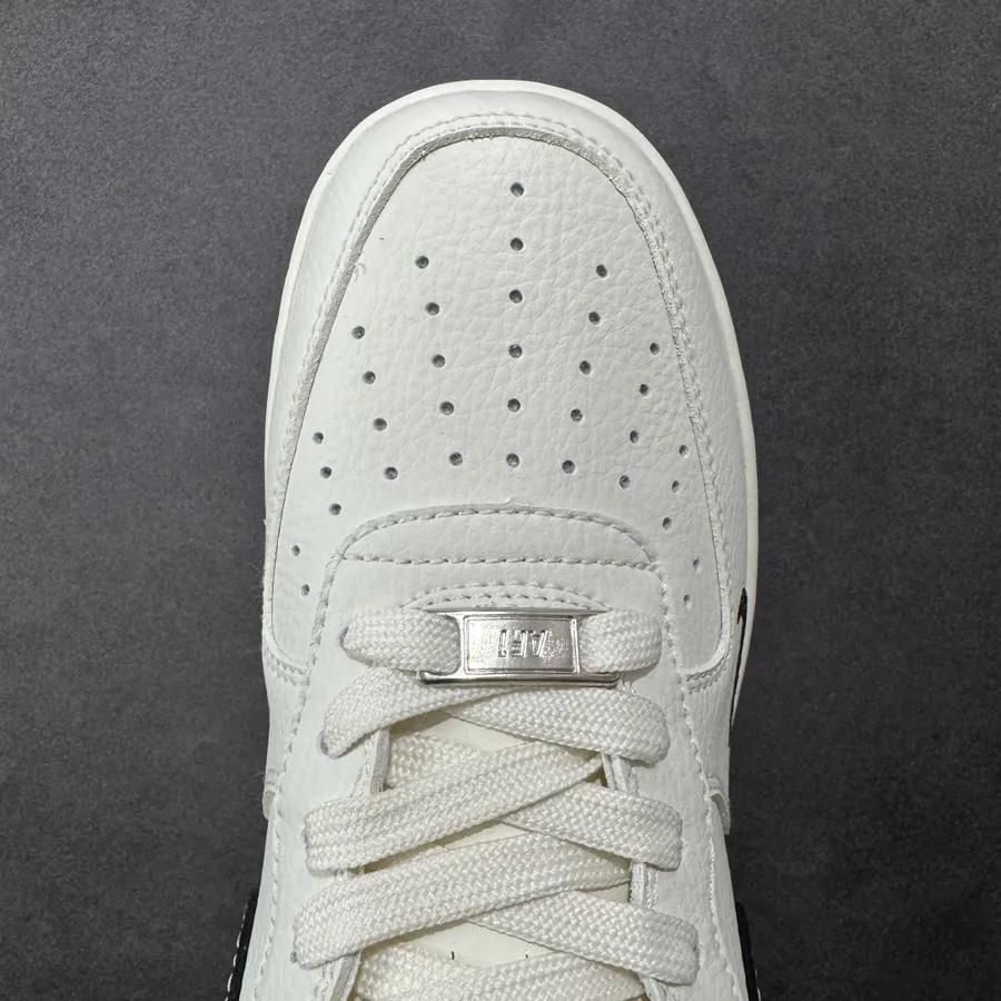Nike Air Force 1 07 Low '發' Company Grade