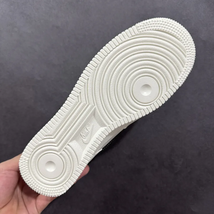 Nike Air Force 1 07 Low '發' Company Grade