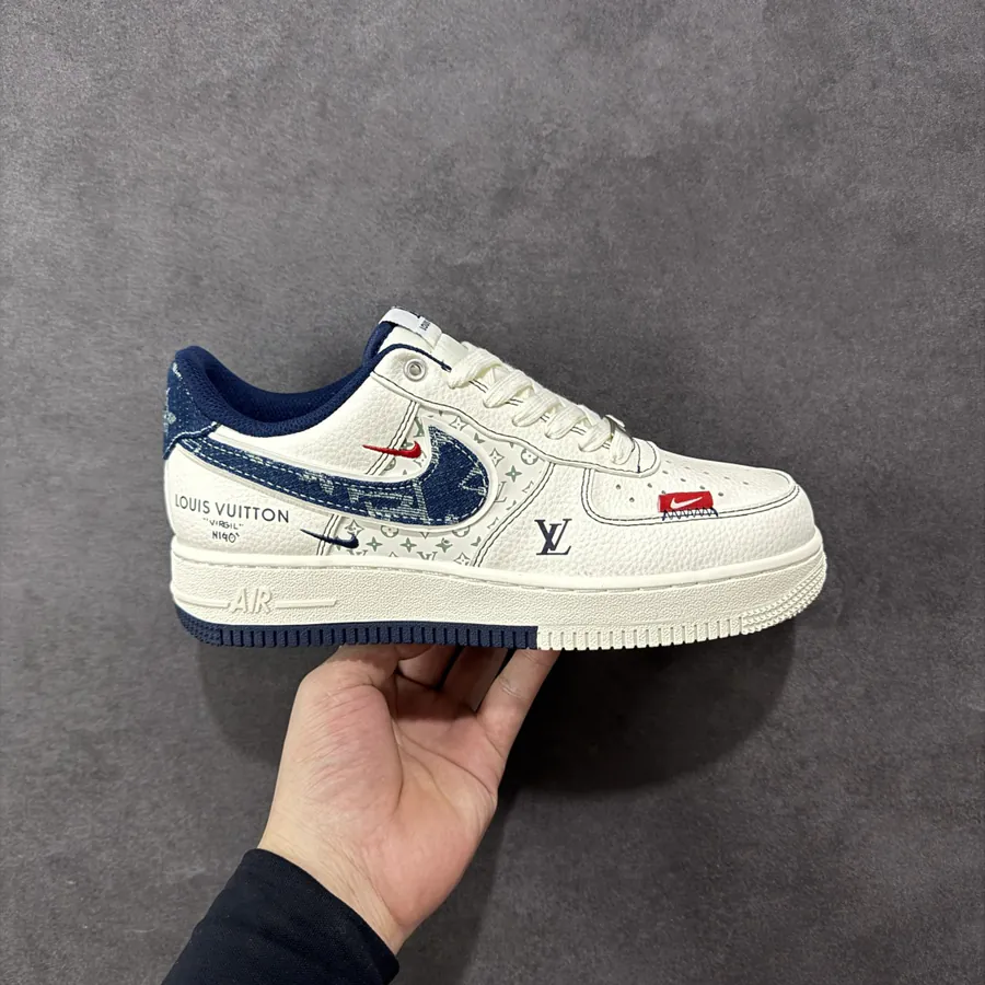 Louis Vuitton Air Force 1 Low 07 White Blue Double Monogram