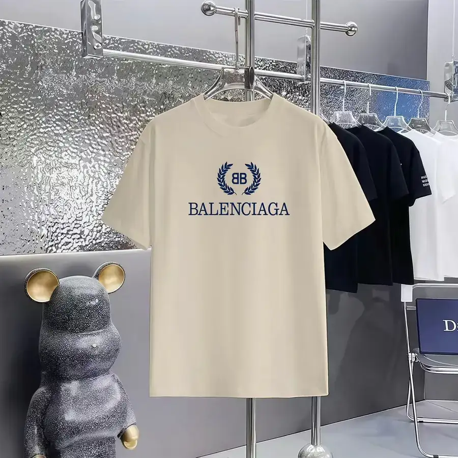 Balenciaga Parisian Print Round Neck Short Sleeve T Shirt