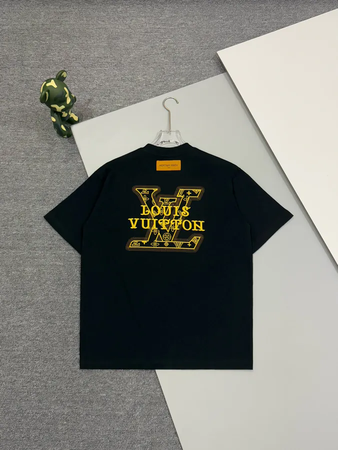Louis Vuitton Premium T Shirt Classic Fit