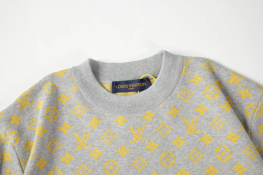 Louis Vuitton Monogram Glitter Knit Tee with Classic Design