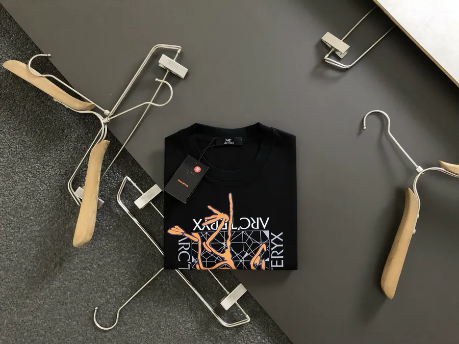Arcen Starlight Exclusive Edition Lightweight Cotton Short Sleeve
