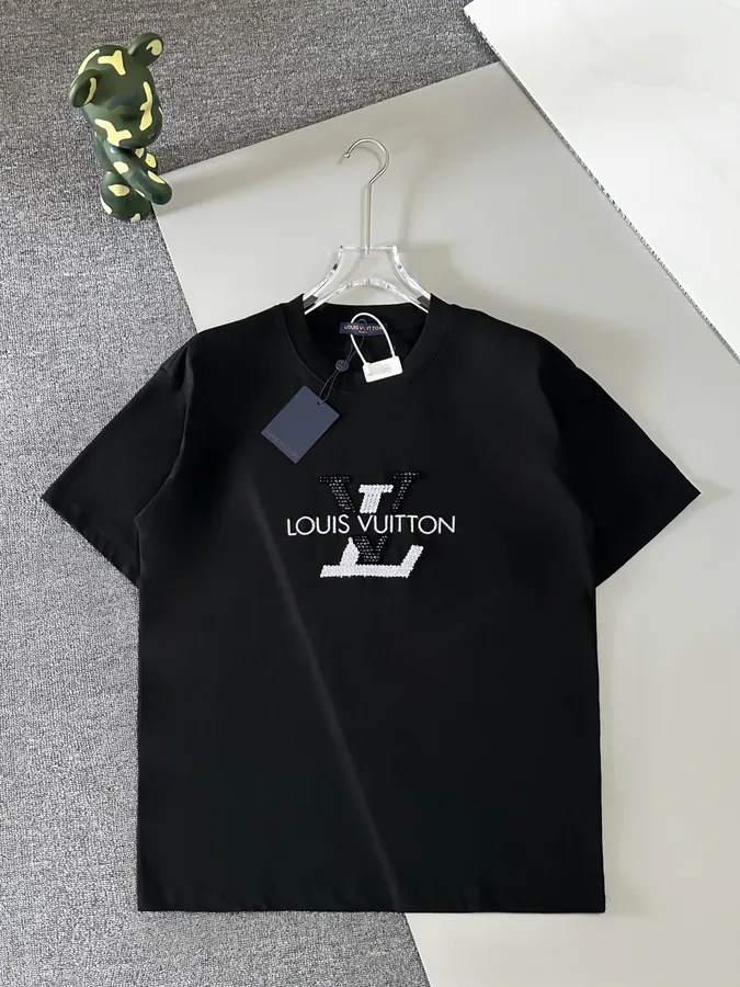 Louis Vuitton 25SS Spring Summer New Arrival Front Panel Embroidered T Shirt