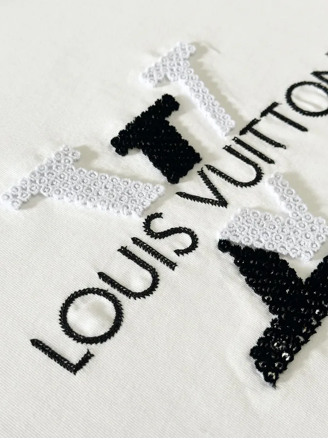 Louis Vuitton 25SS Spring Summer New Front Panel T Shirt with Embroidery