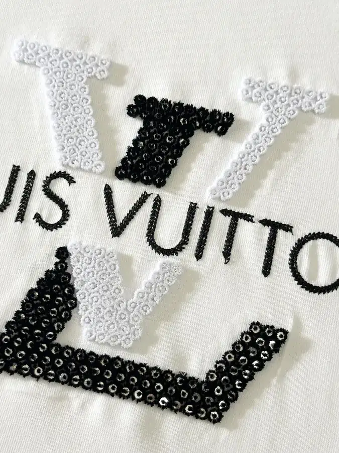 Louis Vuitton 25SS Spring Summer New Front Panel T Shirt with Embroidery