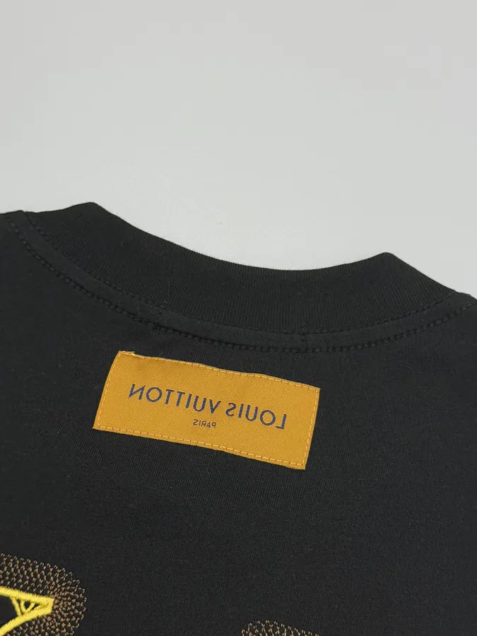 Louis Vuitton Premium T Shirt Classic Fit