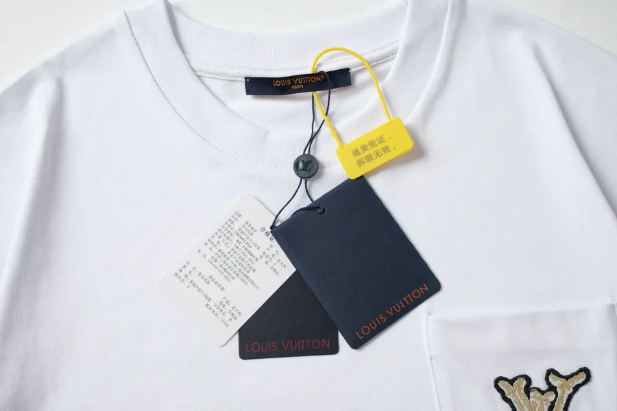 Louis Vuitton 2025 New Pocket Monogram Decorated Short Sleeve T Shirt