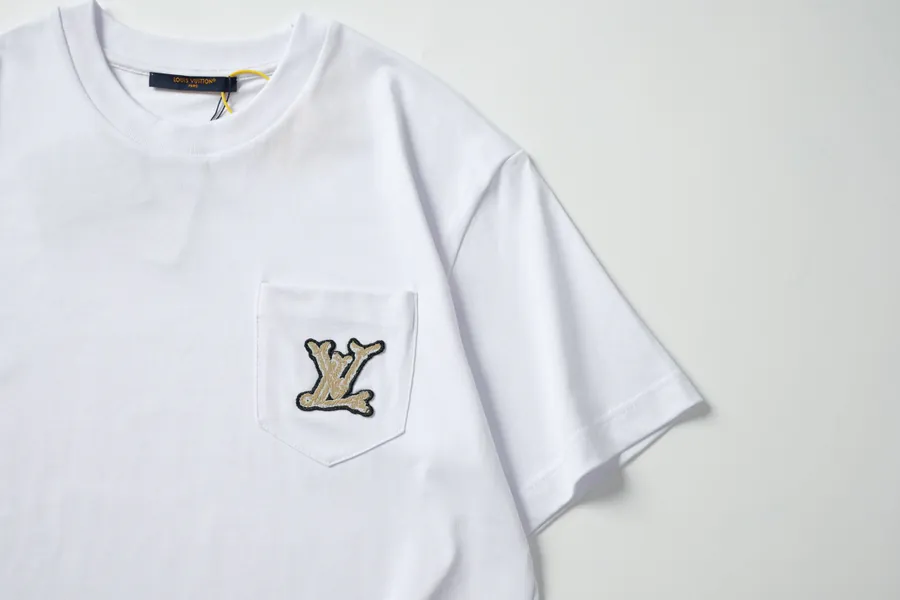 Louis Vuitton 2025 New Pocket Monogram Decorated Short Sleeve T Shirt