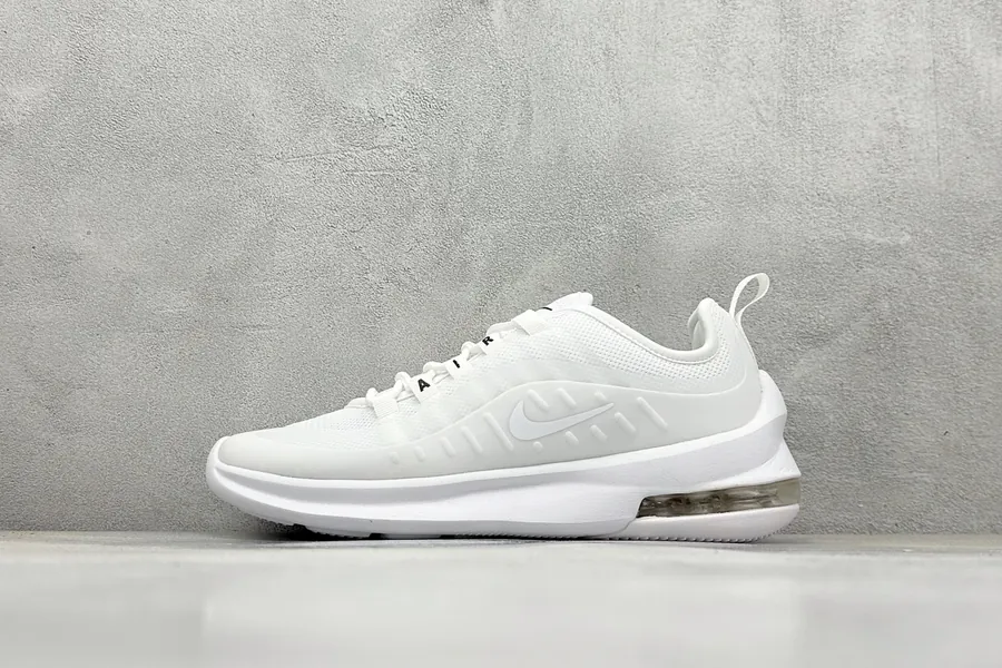 Nike Air Max Axis Lightweight Comfort Sport Sneaker