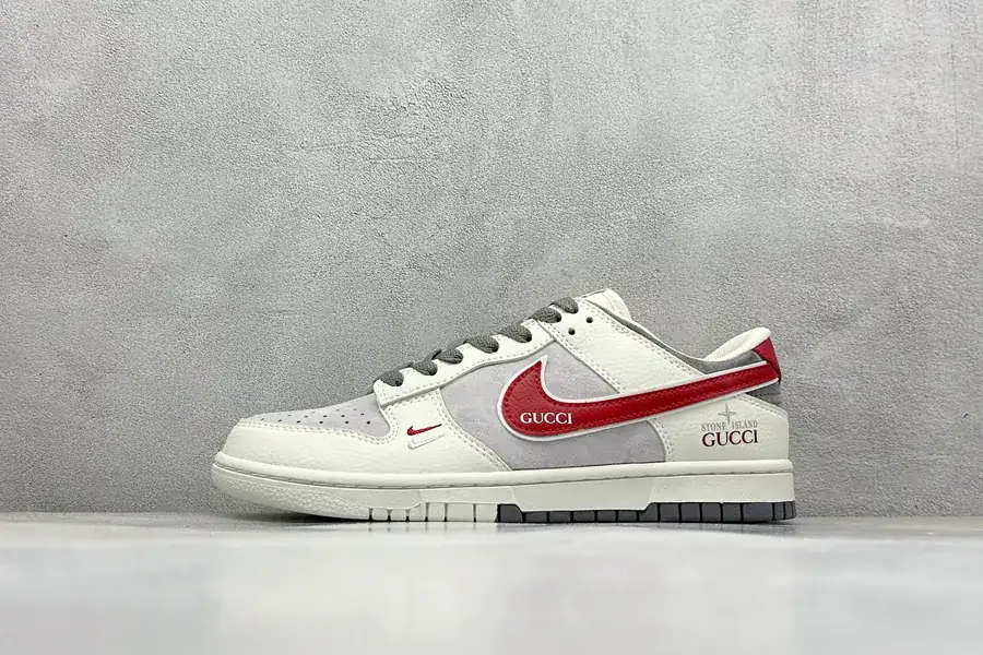 SB Dunk Low X三方联名——猪八红勾