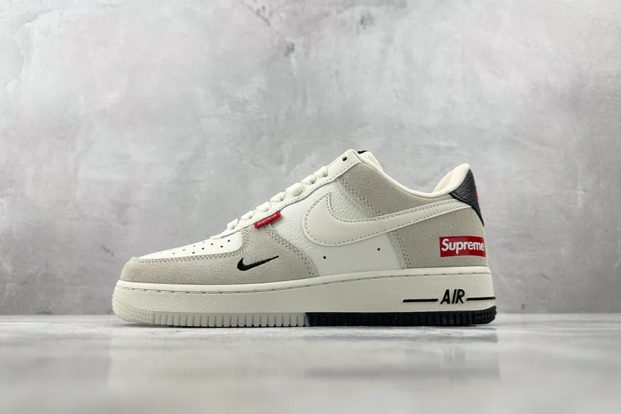 Nike Air Force 107 Supreme Collaboration White Grey