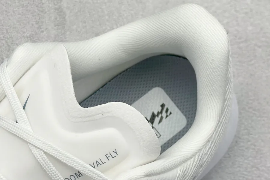 Nike Zoom Rival Fly 4 Running Shoes