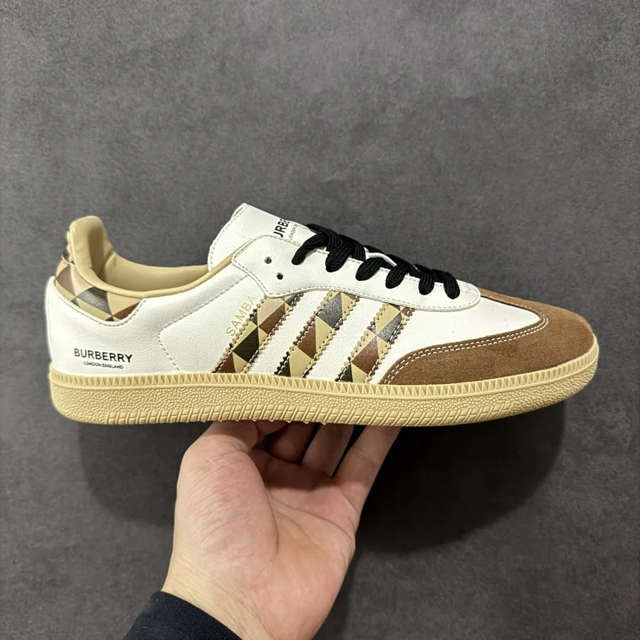 Adidas originals Samba OG x BURBERRY Brown White