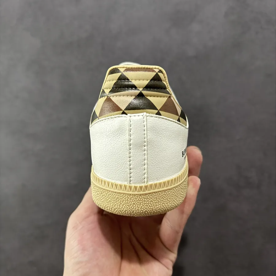 Adidas originals Samba OG x BURBERRY Brown White