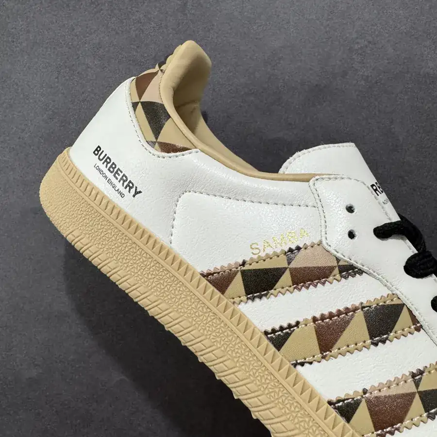 Adidas originals Samba OG x BURBERRY Brown White