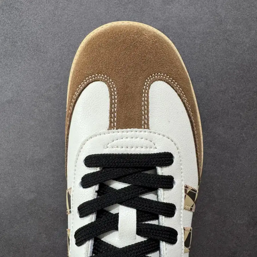 Adidas originals Samba OG x BURBERRY Brown White