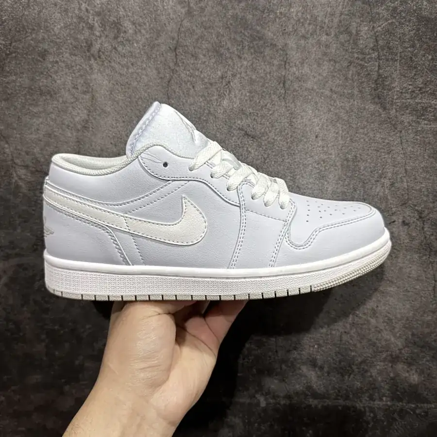 AJ1 Low Sneaker in White and Blue
