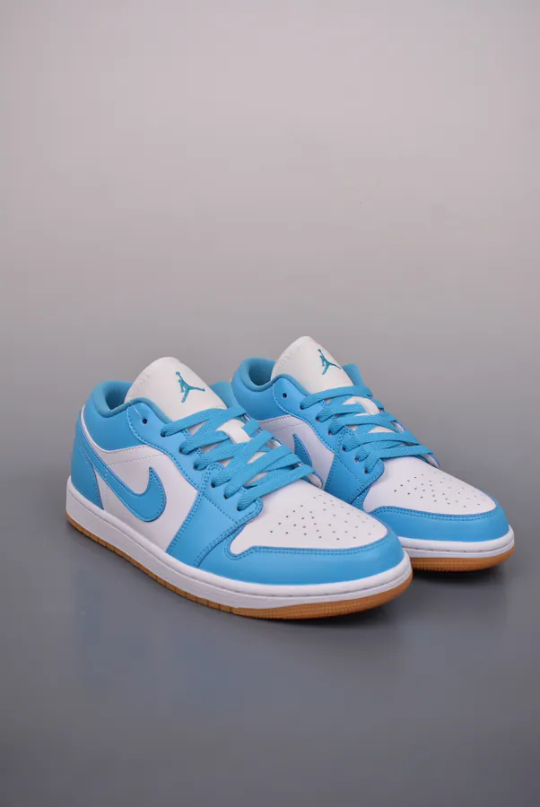 AJ1 Original Low Sneaker with Premium Leather