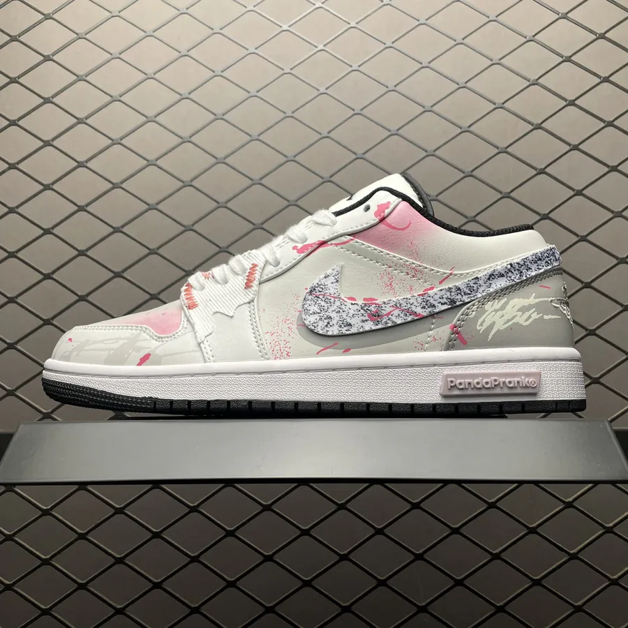 Air Jordan 1 Low Custom Edition Sneaker
