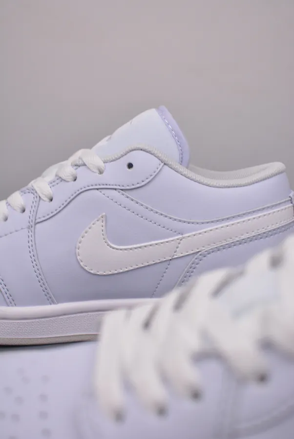 AJ1 Low Gray White Toe Authentic Original Edition Sneaker