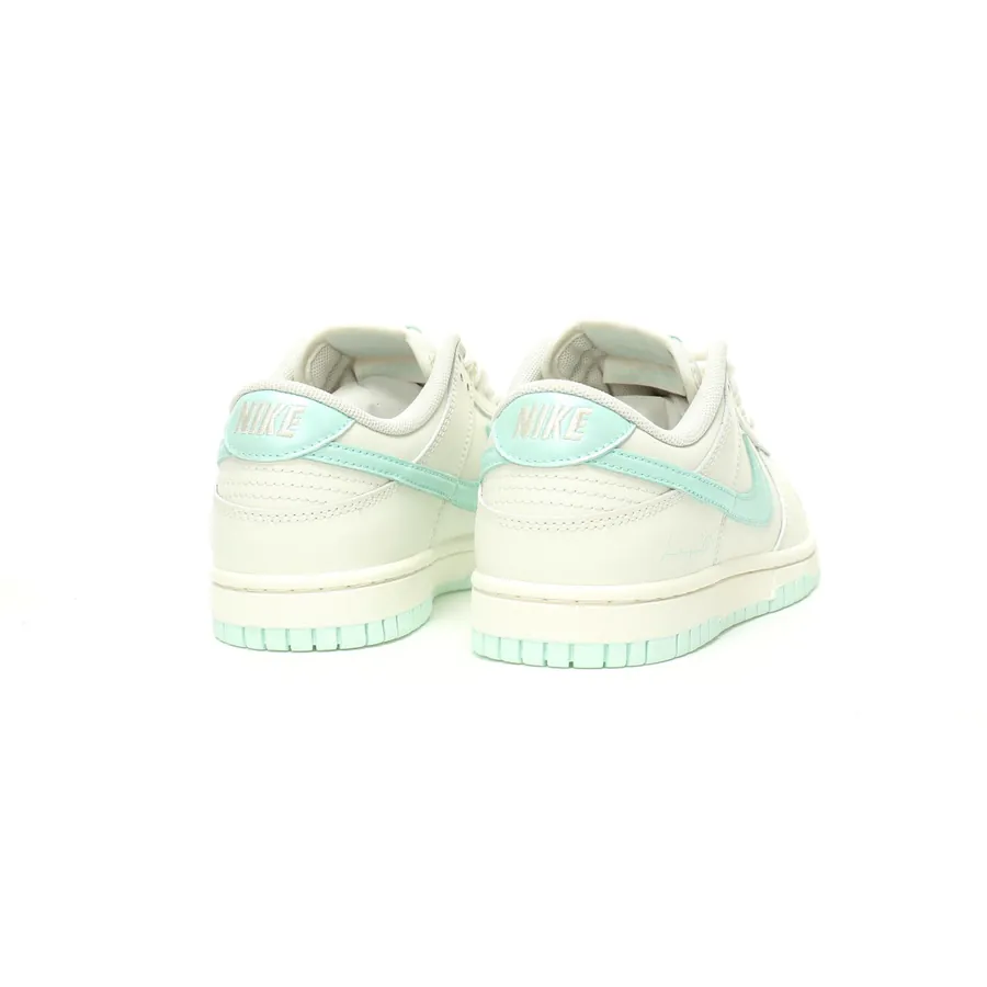 Nike SB Dunk Low Custom Color, Narrow Toe, Grained Calfskin Upper