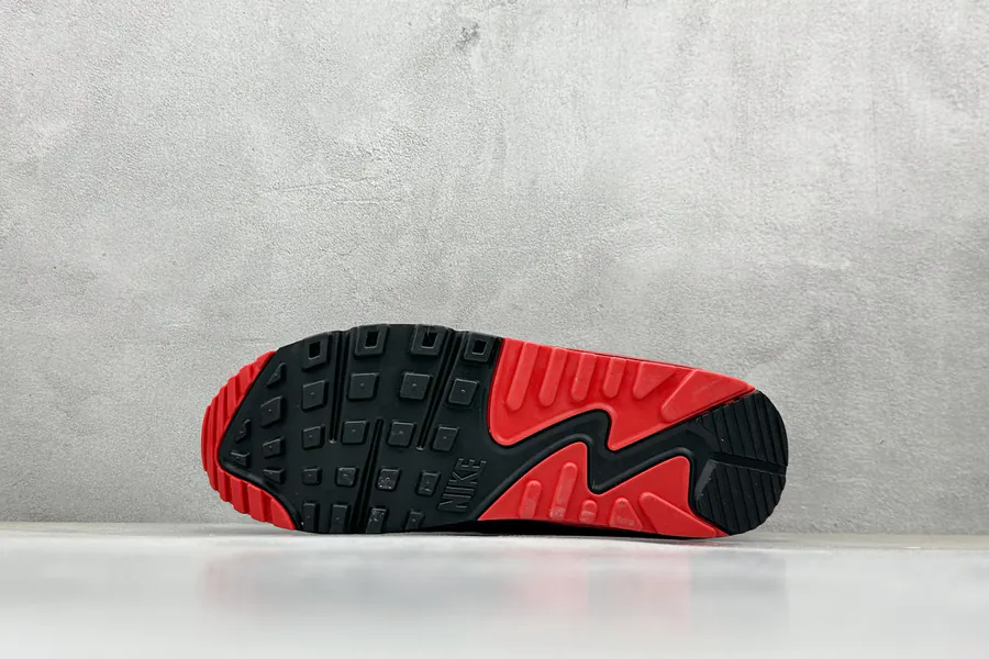 Nike Air Max 90 Urban Sport Sneaker with Grind Material